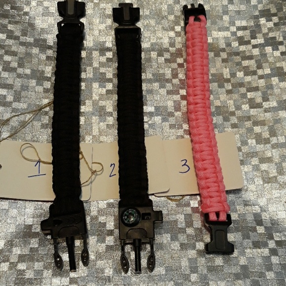 3/$15 Parachute cord bracelets - Picture 5 of 5